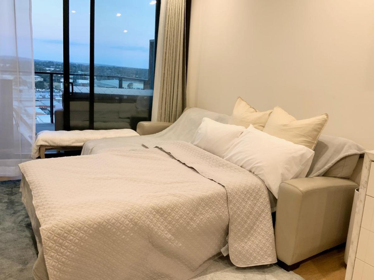 M-City Apartment - Executive Twin King Ensuites - Fully Equipped - Free Parking, Fast Wifi, Smart Tv, Netflix, Complementary Drinks & Amenities - M-City Shopping Centre Clayton 3168 מראה חיצוני תמונה